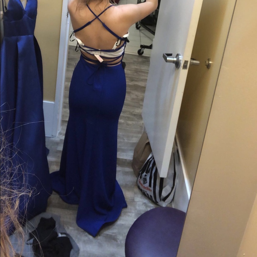 prom dress - Picture 2 of 2